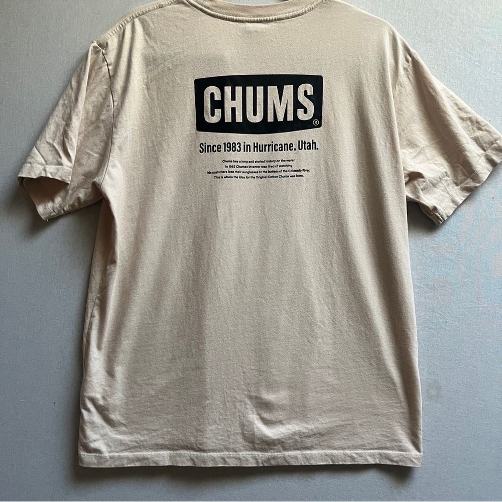Chums Beige Graphic T-Shirt Hurricane Utah Hello Wear Size L